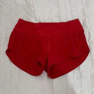 dark red lululemon speed up shorts!!!